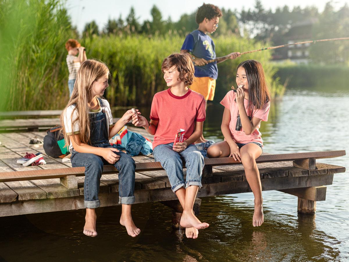 all_giac_children_on_bridge_hero_editorial_1200x900.jpg